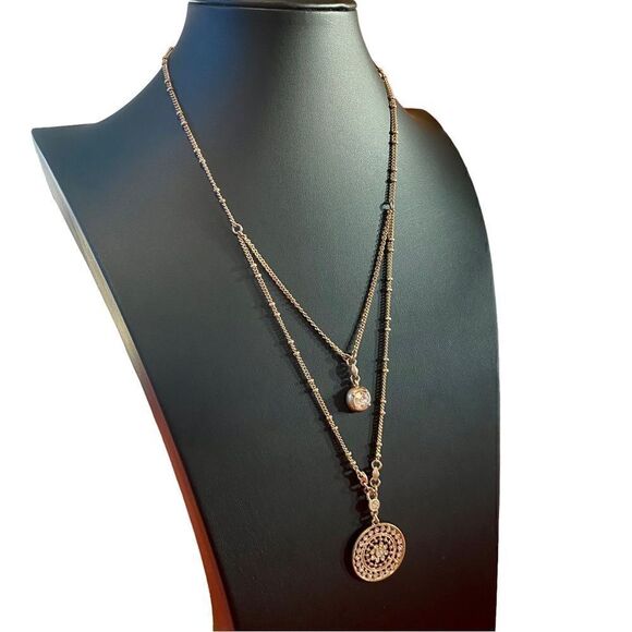 Beautiful Double Chain Matte Gold Toned Pave Crystal Pendant Necklace . - Picture 2 of 5